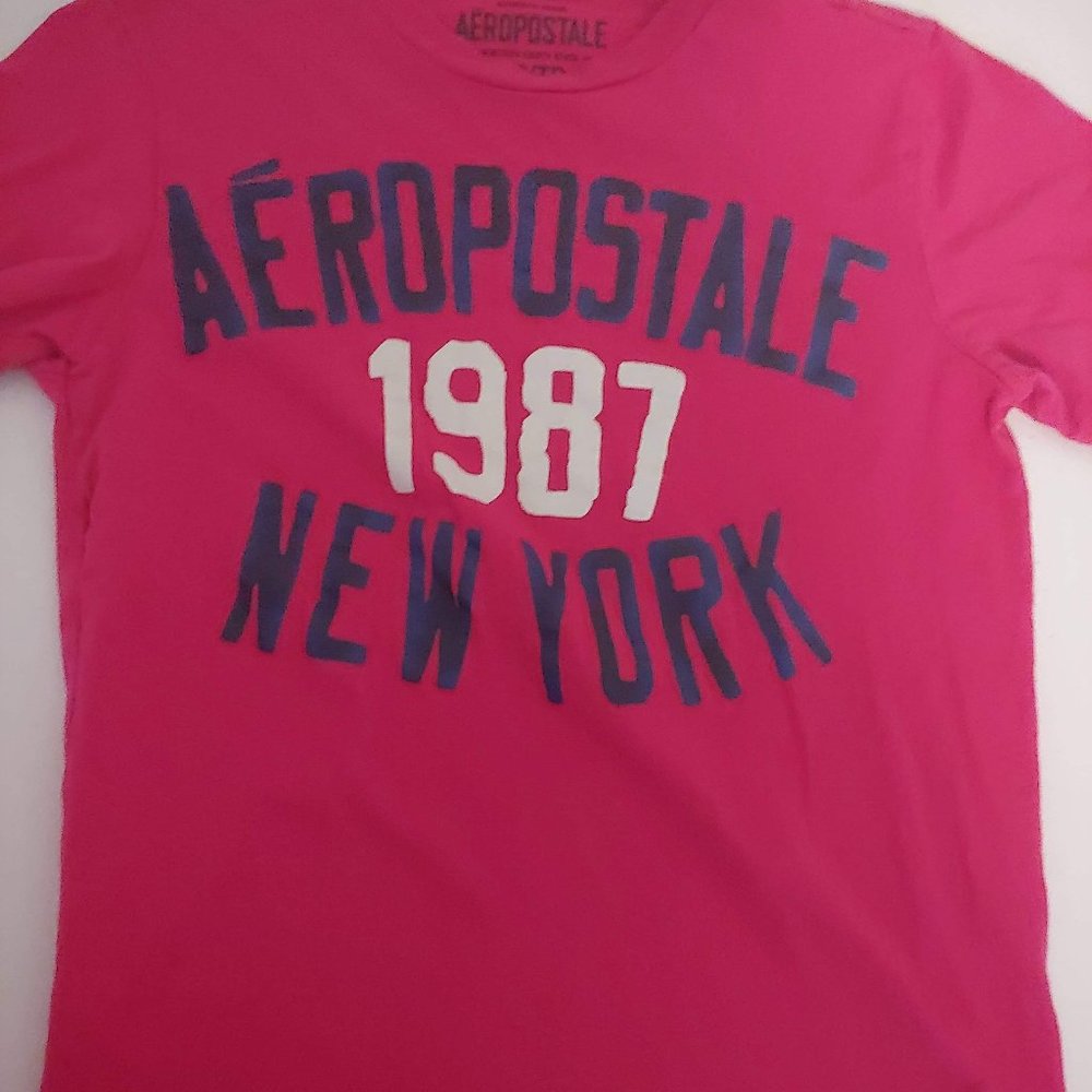 Aeropostale women T-shirt